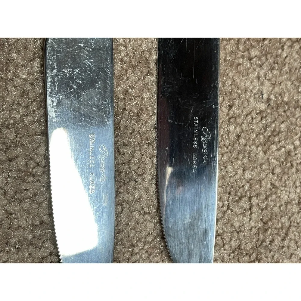 Rogers Co Stainless Steel Flatware 2 Matching Knives Stanley Roberts